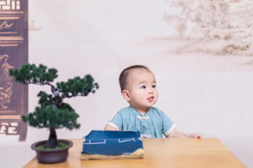 玉树怀孕为啥肚子会长毛 玉树怀孕为啥肚子会长毛